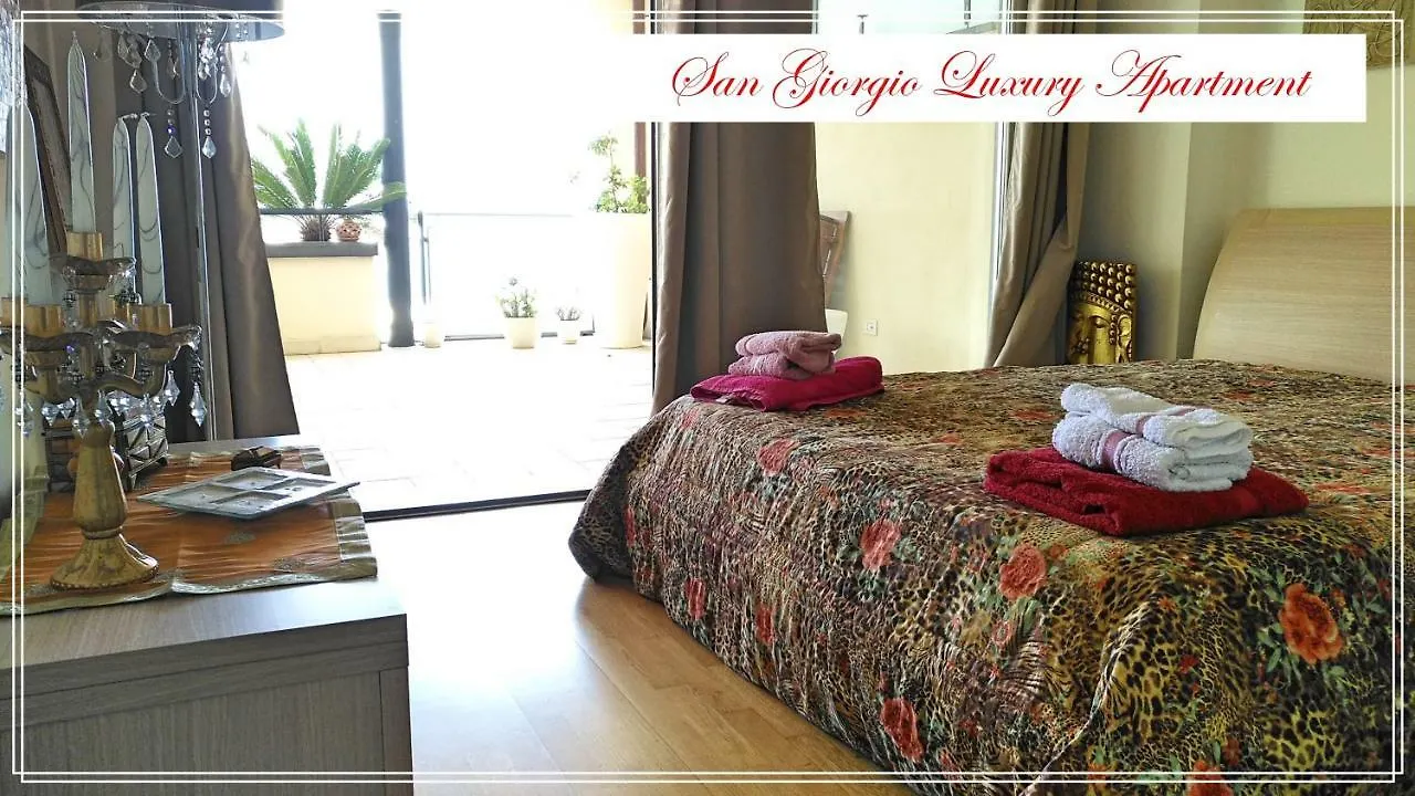 San Giorgio Luxury Apartment Taormina-Panoramic Pool & Parking Space 0*, Taormina Italy